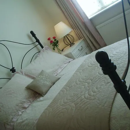 Copper Beech Rooms-3